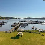 2 Bedroom Beautiful In