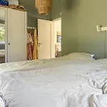 2 Bedroom Beautiful In *